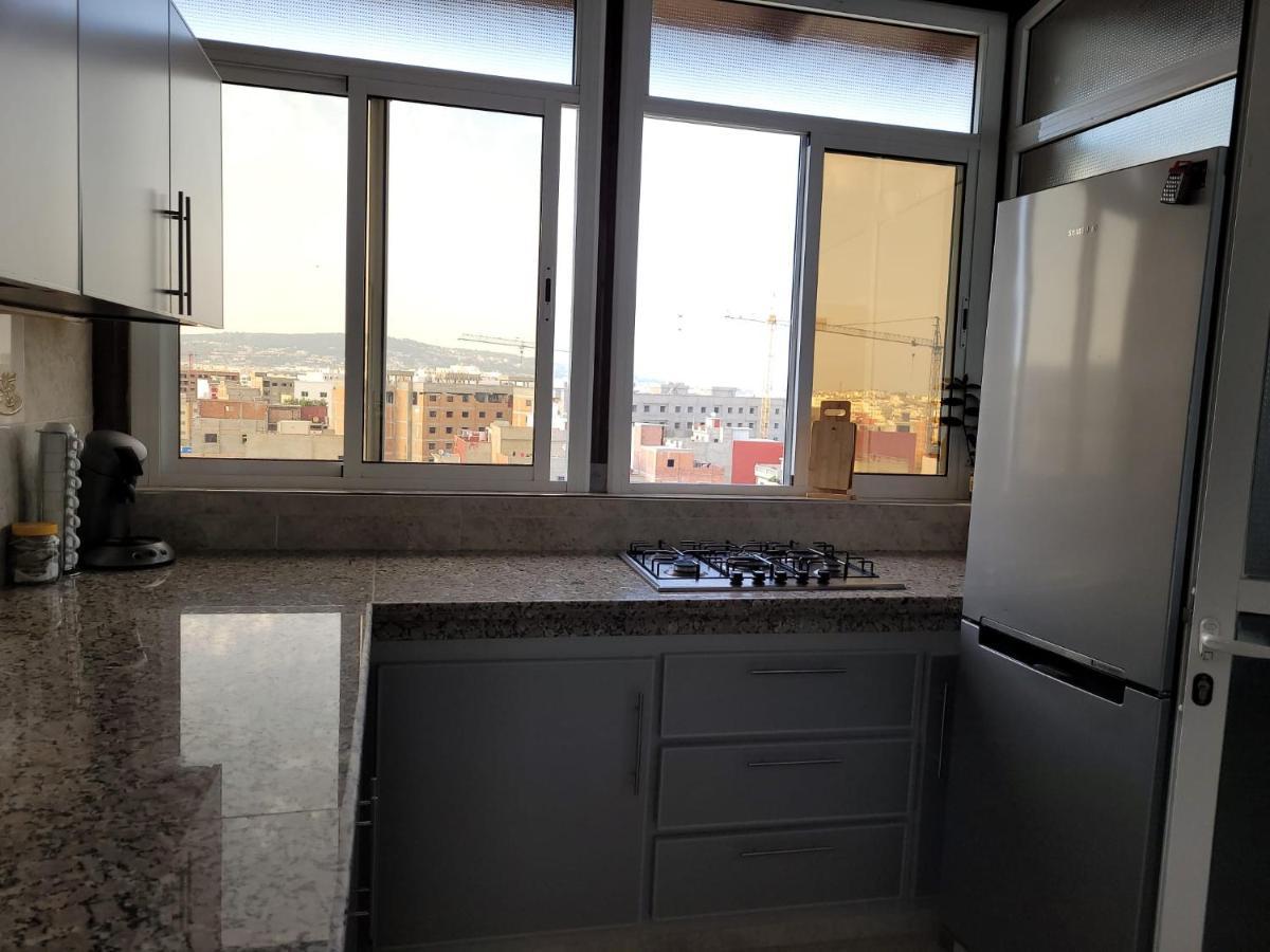Elegant 2-Bedroom Tangiers City Appartment With Beautiful Terrace المظهر الخارجي الصورة